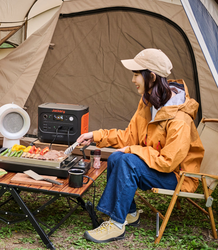 キャンプにおすすめのポータブル電源ソーラーパネル：Jackery Solar Generator 1000 New 100W ポータブル電源 ソーラーパネル