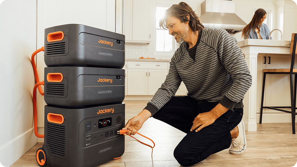 Jackery ポータブル電源 2000 Plus｜リン酸鉄 10年以上の長寿命